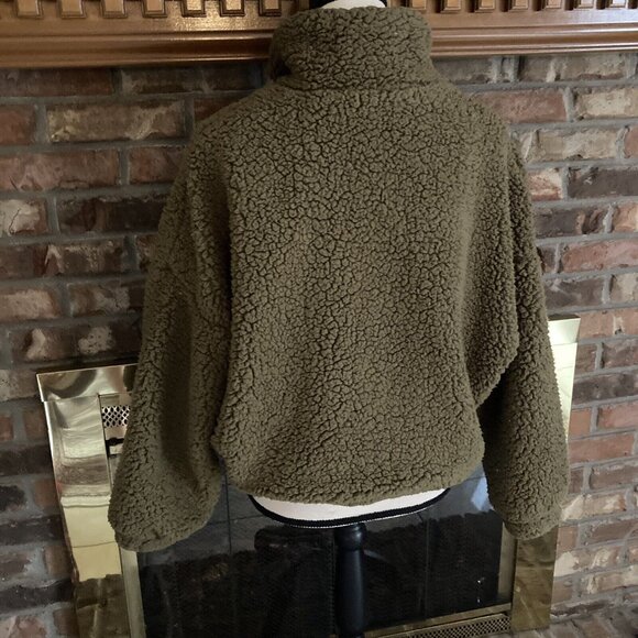 urban outfitters green Sherpa Jacket Size Small Oversized Cropped - Picture 3 of 6